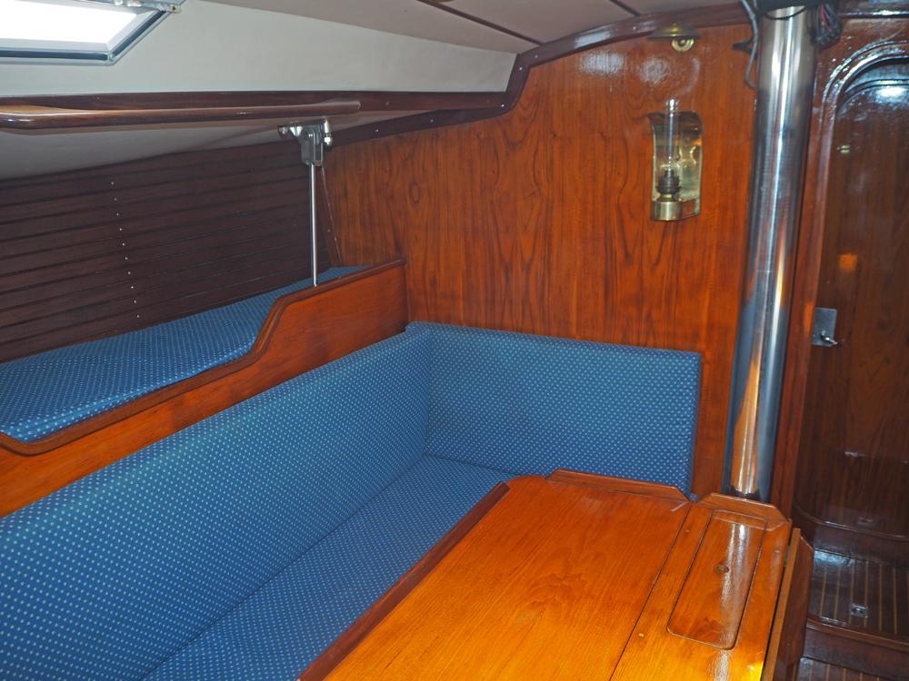 Salon, H&eacute;bergements